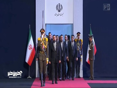 ادای احترام رئیس مجلس عراق بر پیکر رهبر شهید انقلاب