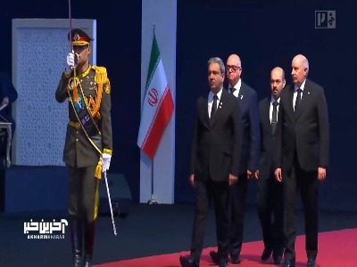 ادای احترام نماینده گوام به پیکر رهبر شهید انقلاب