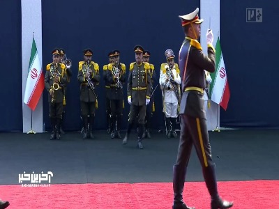 ادای احترام نماینده مالزی به پیکر رهبر شهید انقلاب