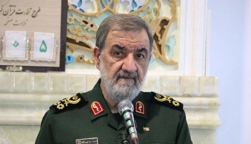 سرلشکر رضایی: تنگه هرمز را حفظ می‌کنیم