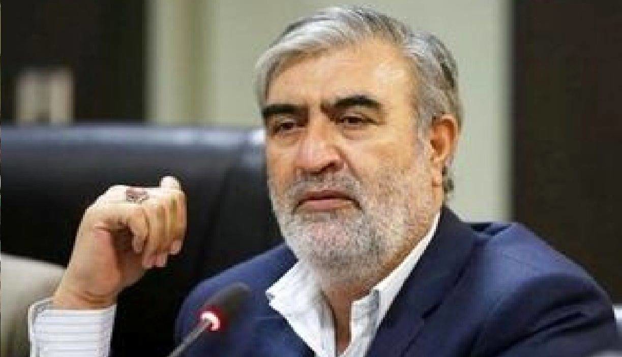 رئیس کمیسیون امنیت ملی مجلس خطاب به سربازان آمریکایی: فرار کنید؛ حتی یک ثانیه را هم از دست ندهید