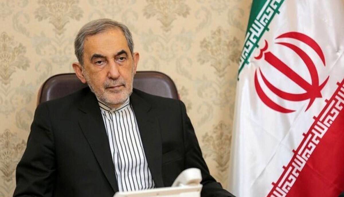 ولایتی: هیات صد نفره دانشمندان و استادان برجسته دانشگاه آزاد به یمن اعزام می شوند