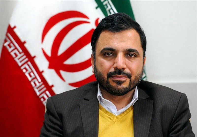 اعتراض وزیر سابق ارتباطات به تبلیغ برهنگی در پشت‌بام‌ها