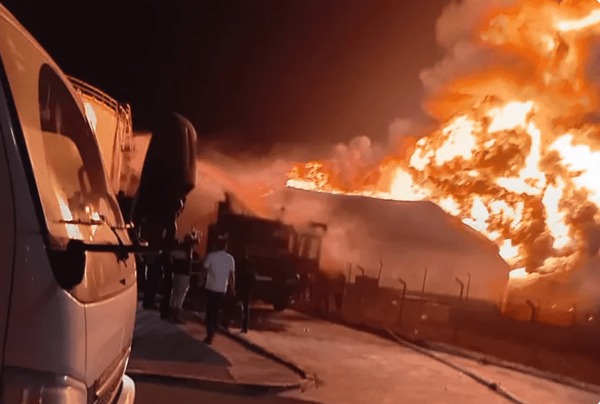 پهپادها نیروگاه برق بندر نفتی لیبی را هم منفجر کردند