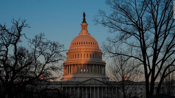 بازداشت زنی به اتهام تلاش برای بمب‌گذاری در ساختمان کنگره ایالتی نیویورک | آخرین خبر