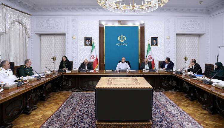 پزشکیان: باید کشور را دریامحور کنیم