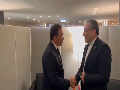 تصاویر دیدار و گفت‌وگوی عراقچی و همتای اسپانیایی