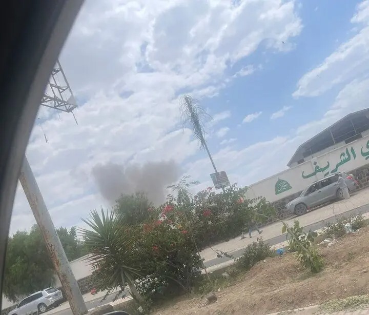 جنگنده‌های سعودی زیرساخت‌های مخابراتی یمن را هدف قرار دادند