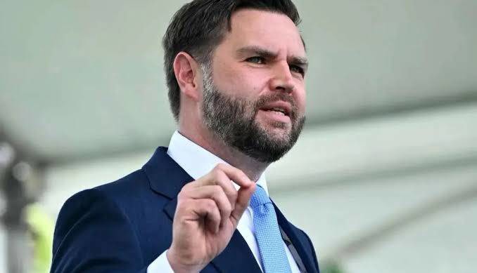 نشست ونس با مقامات ارشد دولت آمریکا درباره با محوریت ایران و یمن