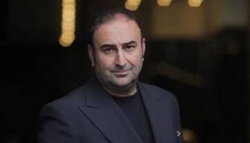 تصاویری از گریم مهران احمدی در سریال «بامداد خمار»